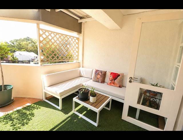 2 BEDROOM APARTMENT FOR SALE IN RIVONIA